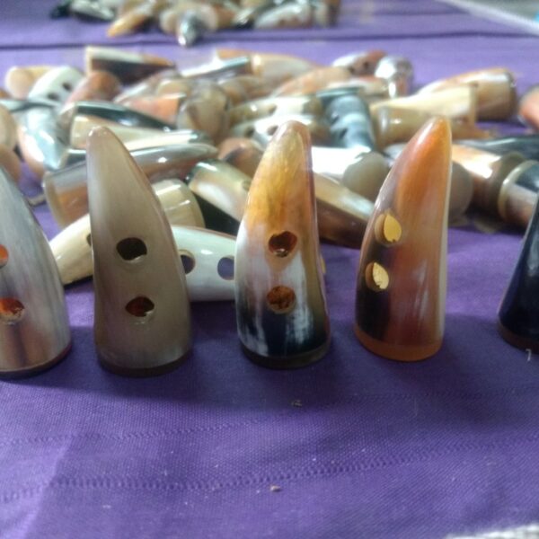 Horn Toggles – Natural & Durable Fasteners for Fashion and Accessories - Image 4